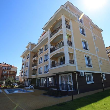 Apartments In Rif 3 Ravda Exterior photo