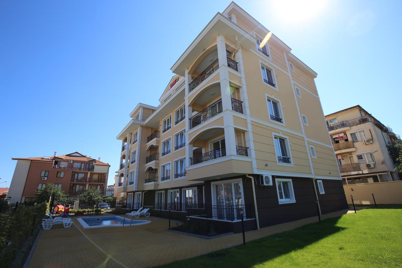 Apartments In Rif 3 Ravda Exterior photo