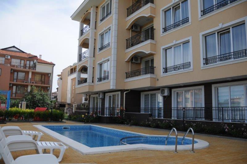 Apartments In Rif 3 Ravda Exterior photo